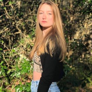 Meet your Posher, Zenora